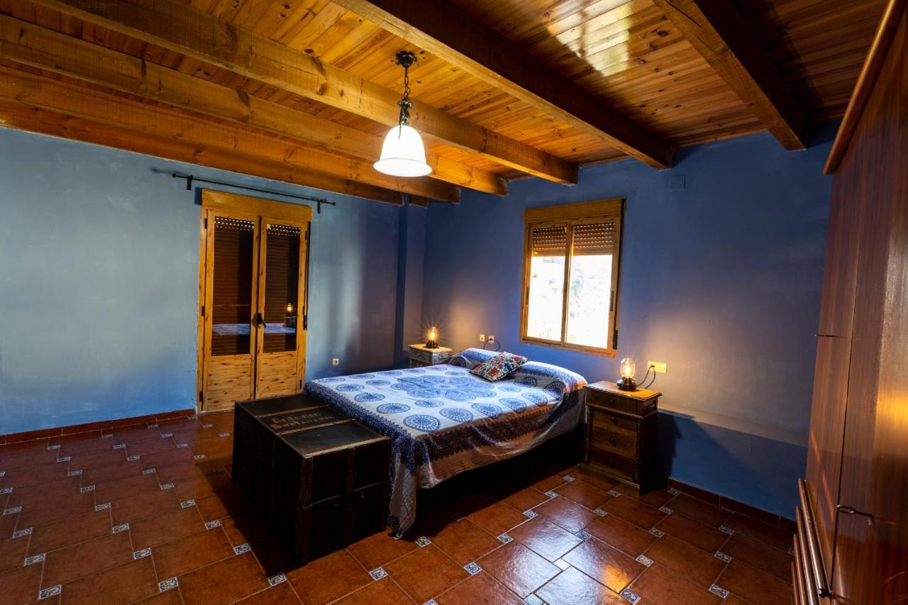 Casa Rural El Abeto Torre de Don Miguel Buitenkant foto