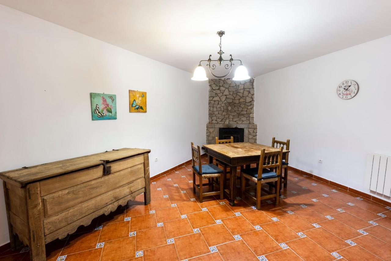 Casa Rural El Abeto Torre de Don Miguel Buitenkant foto