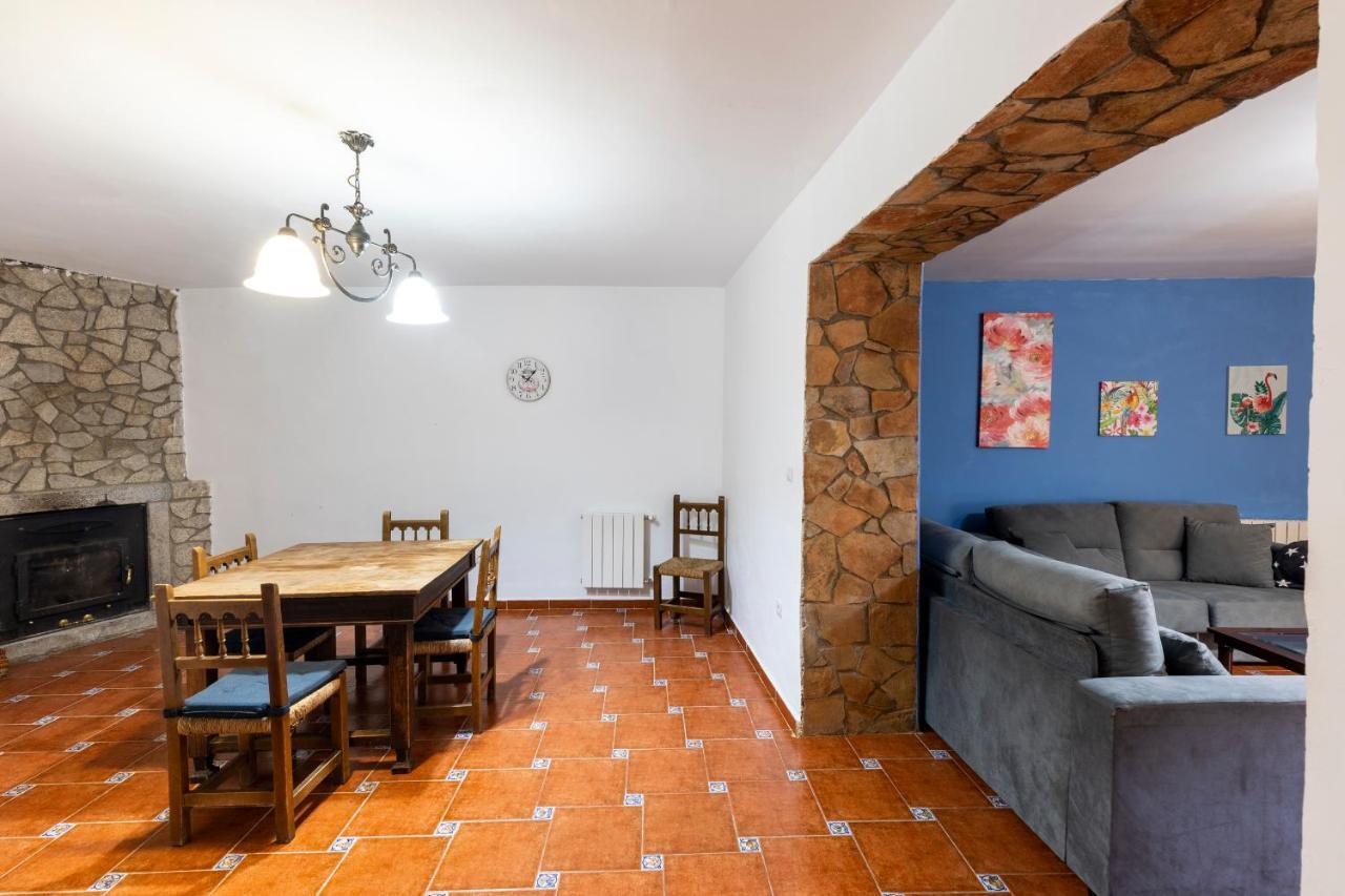 Casa Rural El Abeto Torre de Don Miguel Buitenkant foto